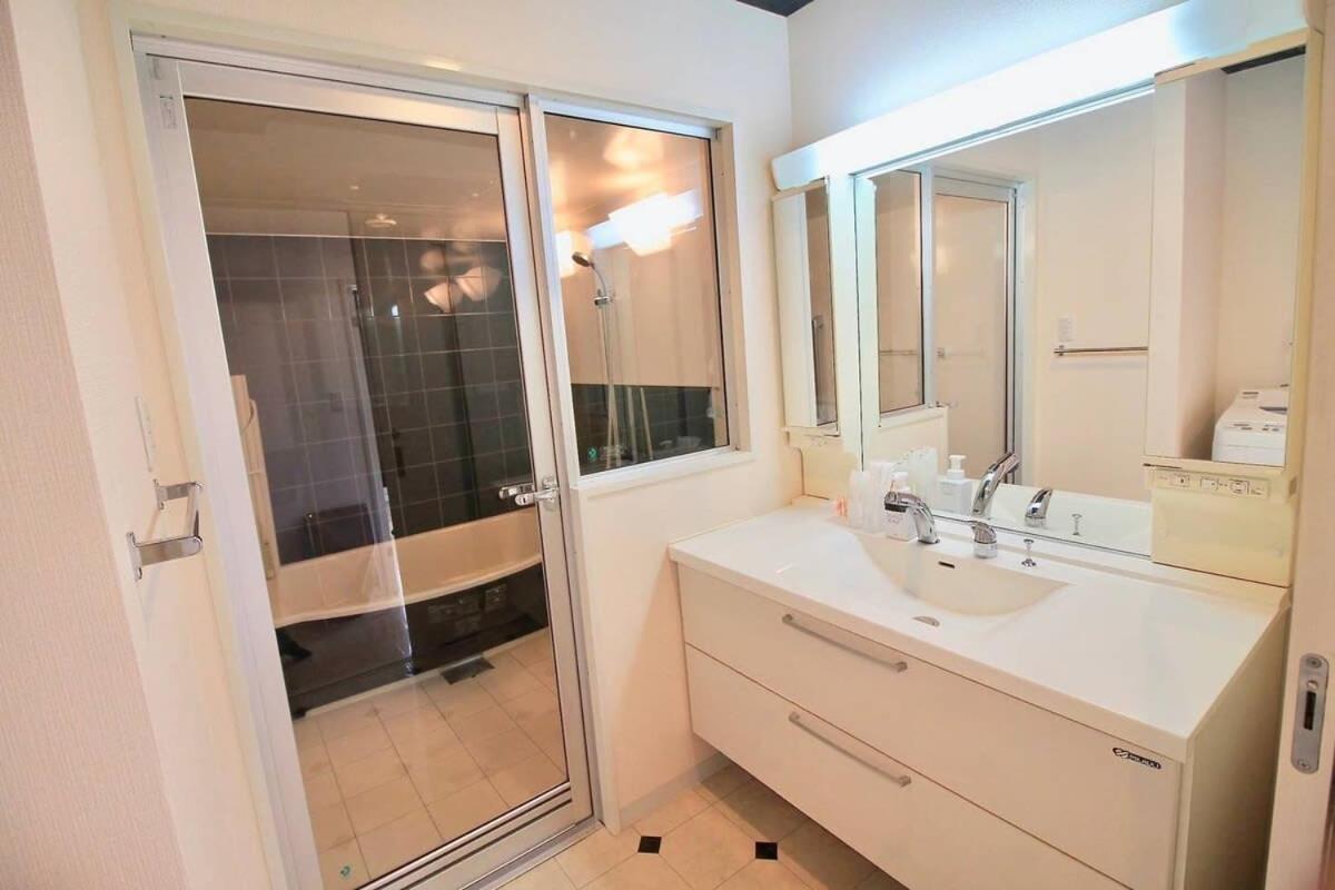 Luxes - 10 Min Hiroshima Station & 2Br Up To 10P Leilighet Eksteriør bilde